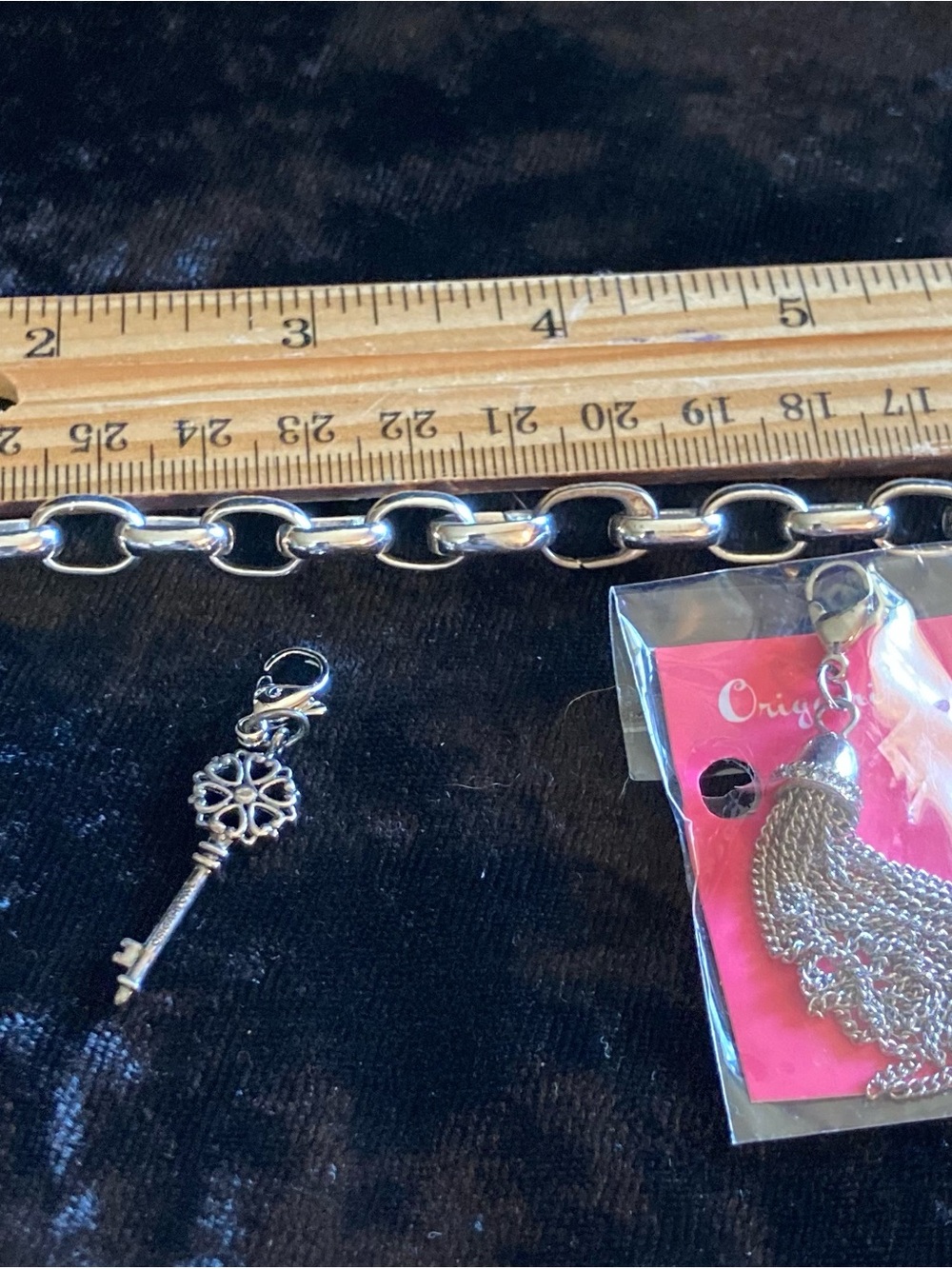 Origami Owl  7” Silver Charm Bracelet w Tassel & Key charms